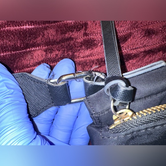 Karl Lagerfeld Crossbody Bag - Picture 13 of 16